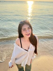 Teenager 28